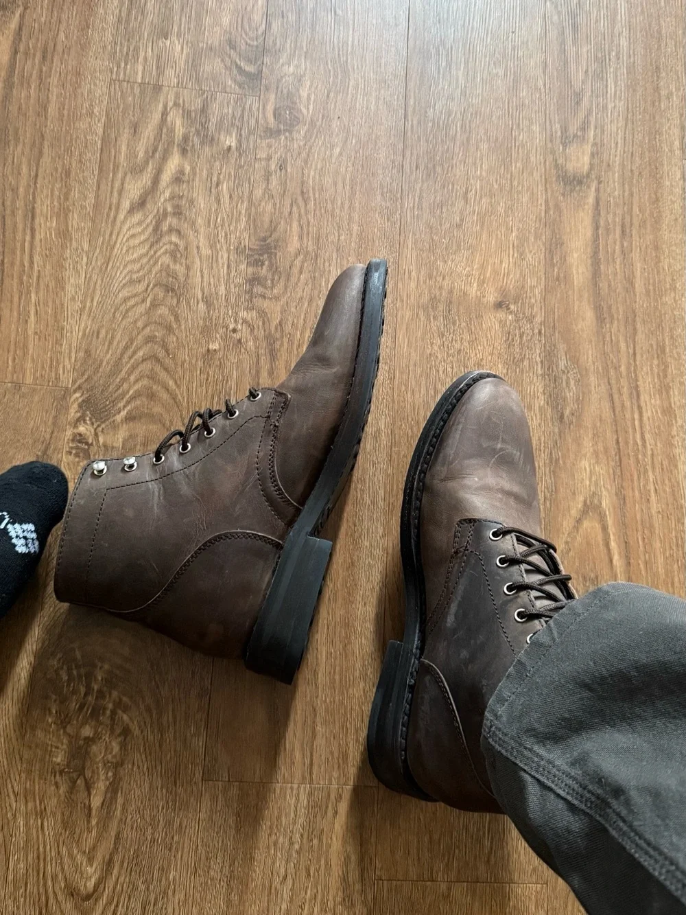 Thursday Boot Company Brown Leather Chukka Lace-Up Boots size 10 M